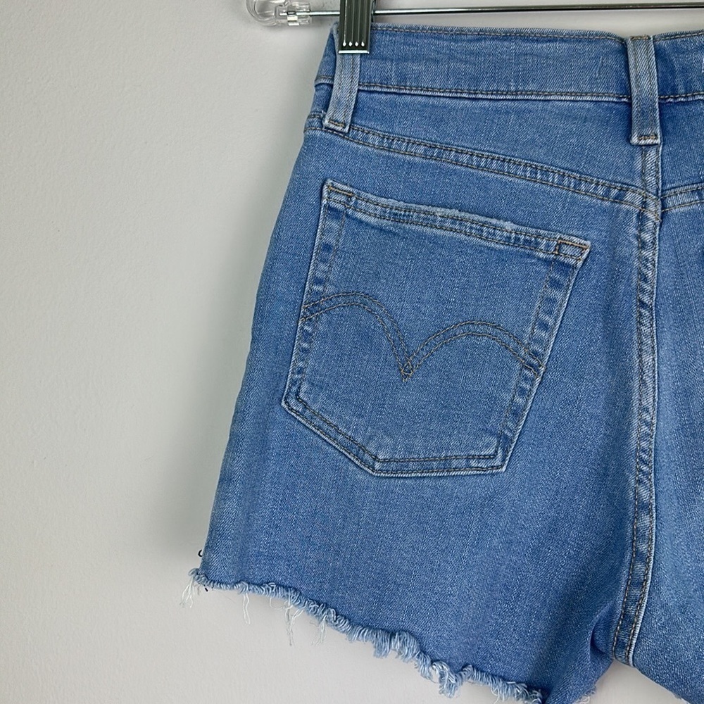 Levi’s Frayed Hem Blue Denim Cutoffs Festival High Waist Stretchy 26 Jean Shorts - Picture 10 of 16